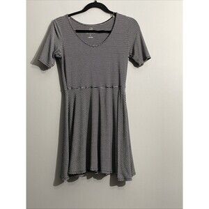 Decree Women’s Striped Fit & Flare Dress Short Sleeve Size Large